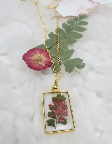 Real Pressed Flowers Rectangle Necklace - Apple Red