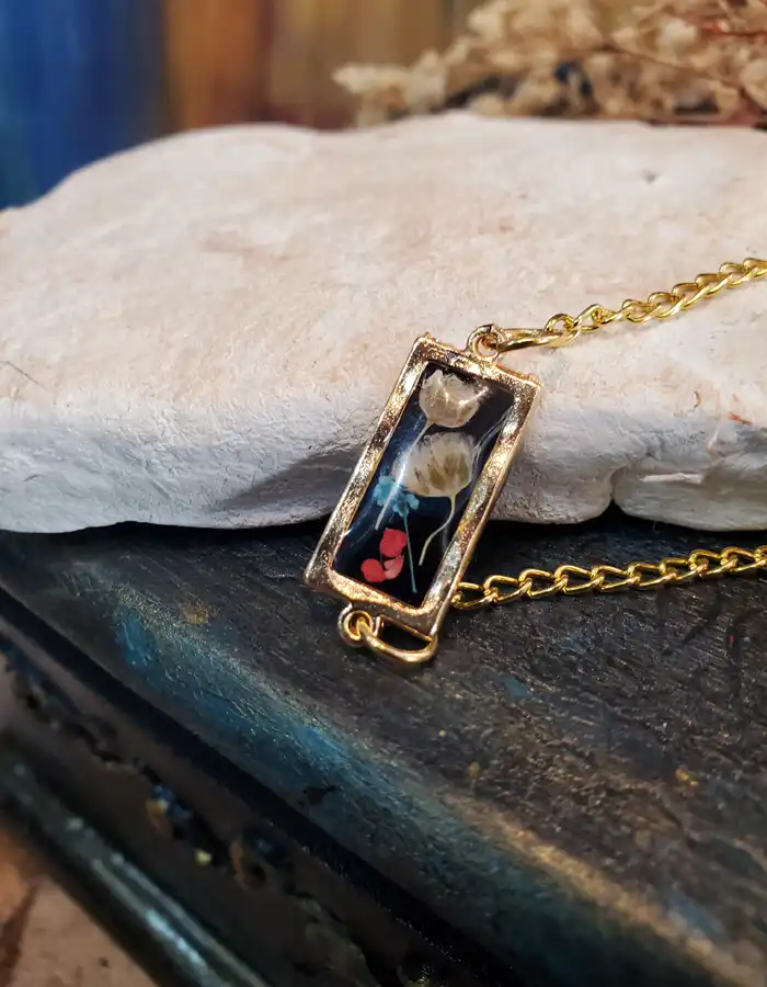 Rectangle Resin Bracelet - Harf-e-Gul (3) Rectangle Resin Bracelet - Harf-e-Gul