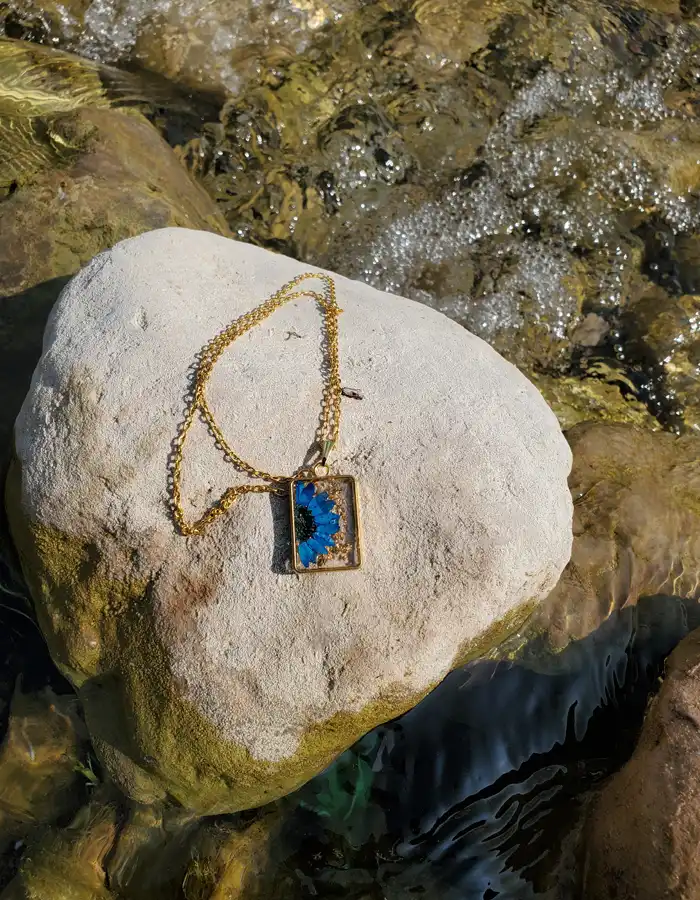 Rectangle Resin Pendant - Pressed Reverie 002