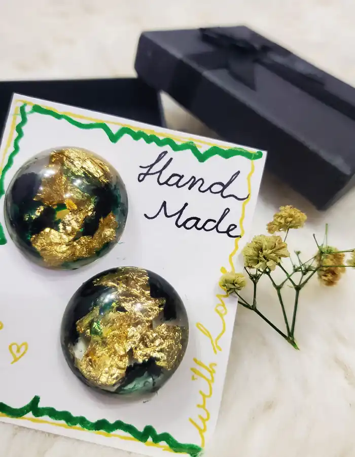 Resin-Filled-Gold-Foil-Round-Earrings-01