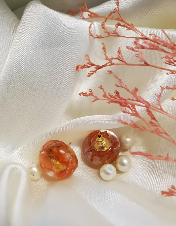 Resin-Made-Earrrings-Rhythmic-005