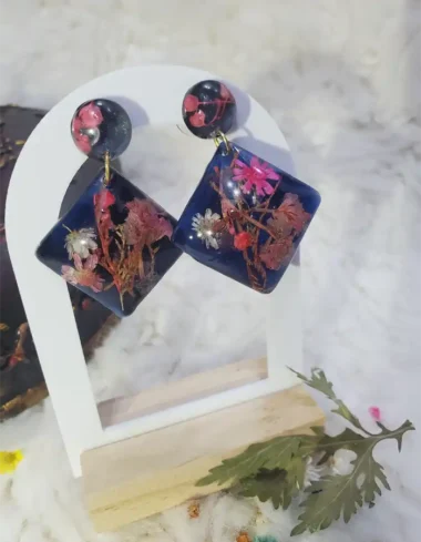 Nature-Inspired Resin Earrings – Garden Gleam