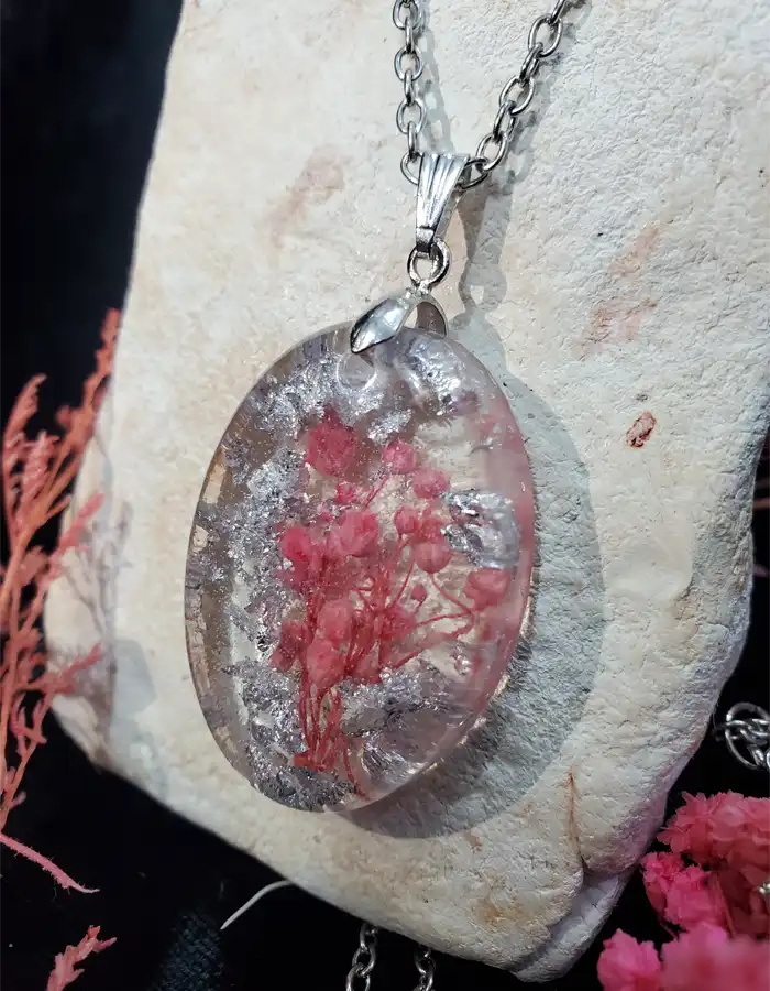Hand Made Resin Pendant - Floral Lace 007