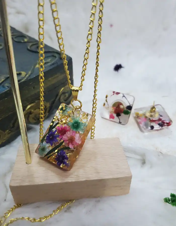 Rectangle Pendant & Earrings Set - BlushNest 003