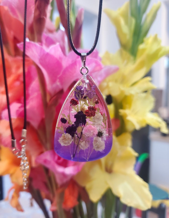 Gul-e-Banafshi-Pendant-4