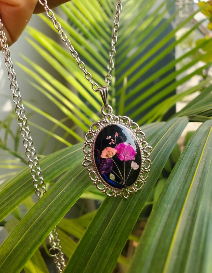 Gul-e-Siyaahi-Pendant-10