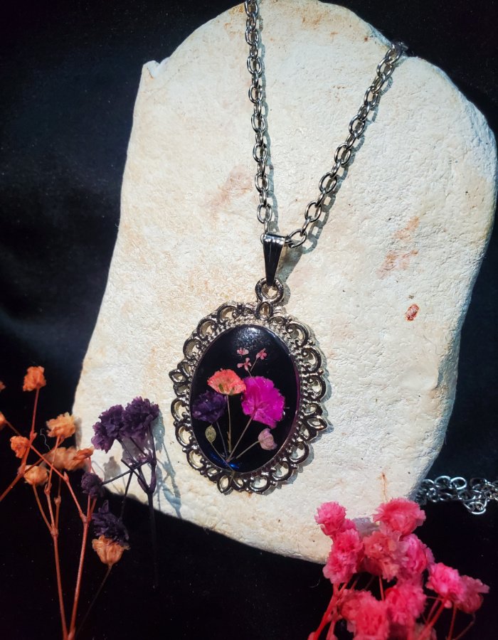 Gul-e-Siyaahi-Pendant-12