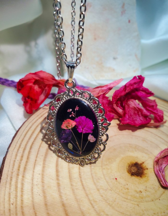 Gul-e-Siyaahi-Pendant-5