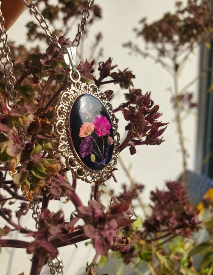 Gul-e-Siyaahi-Pendant-8