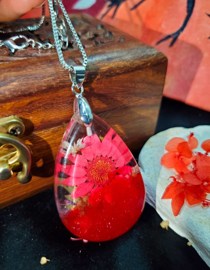 Do-Rukh-e-Gulshan-Pendant-4