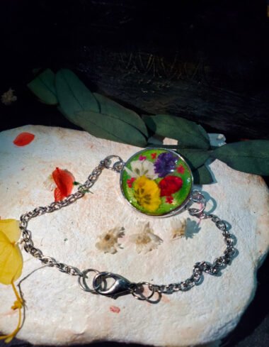 Mehr-e-Masarrat Bracelet