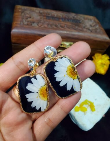 Shab e Gul Earrings