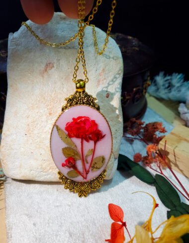Naghma-e-Ruh Floral Pendant