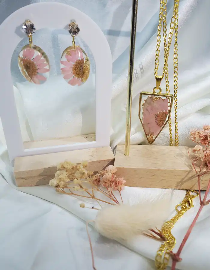 Resin-Jewellery-Set-Earrings-Pendant-001