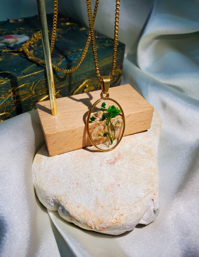 Gul-e-Sabz Pendant 2