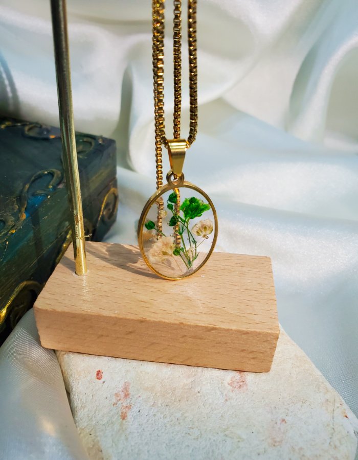 Gul-e-Sabz Pendant 3