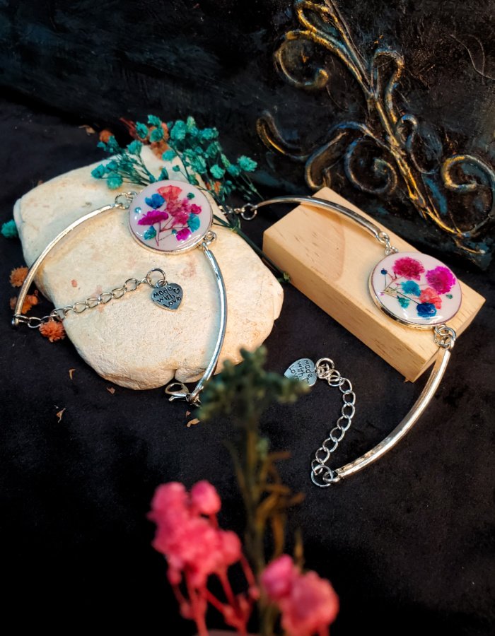 Mah-e-Nazuk Floral Bracelet 6