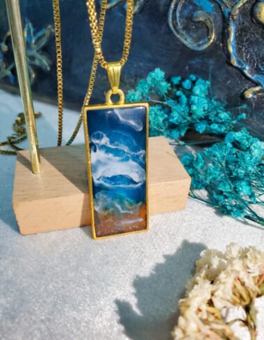 Mauj-e-Bahar Fusion Pendant