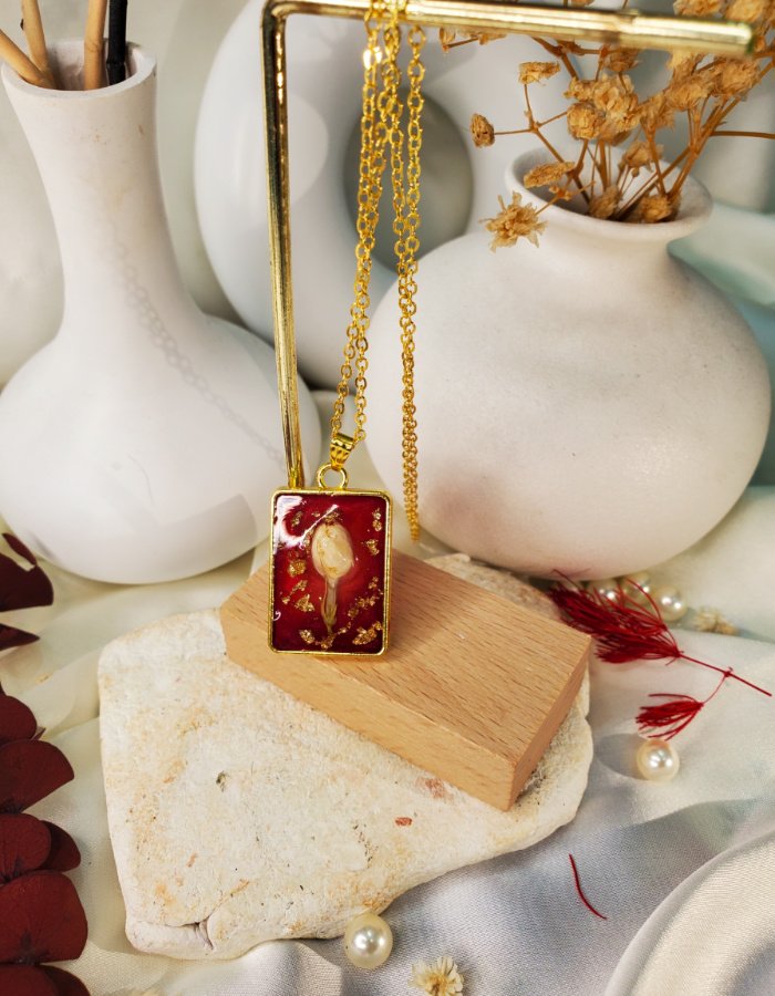 BCH0RJEPR0480 1 Gul-e-Tabasum Red Floral Pendant with Jasmine – handmade flower resin pendant, view 4