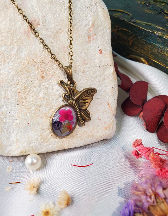 BCH0RJEPR0486 1 Gul‑e‑Parwana Pink Floral Pendant – handmade flower resin pendant, view 6