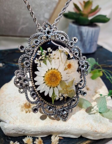 Noor‑e‑Nargis White Floral Large Pendant – handmade resin floral pendant, view 11