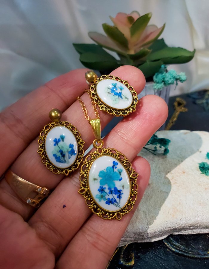 Zar‑e‑Neelam Blue Floral Pendant and Earring Set – handmade flower jewelry set, view 2