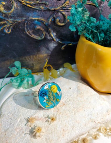 Durr‑e‑Firoza Teal Floral Ring – handmade resin flower ring, view 5