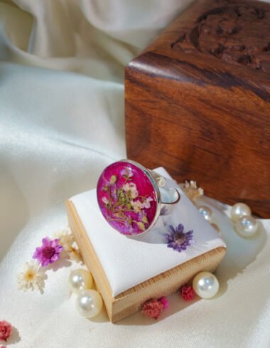 Durr‑e‑Gulabi Pink Floral Ring – handmade resin flower ring, view 7