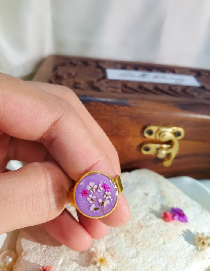 Durr‑e‑Banafsha Purple Floral Ring – handmade resin flower ring, view 2