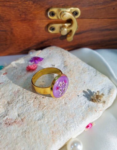 Durr‑e‑Banafsha Purple Floral Ring – handmade resin flower ring, view 6