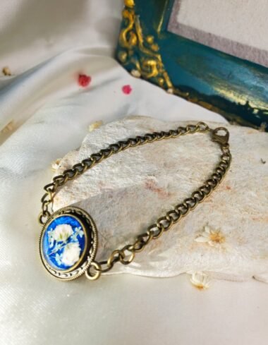 Durr‑e‑Neelam Antique Blue Floral Bracelet – handmade antique blue flower bracelet, featured view