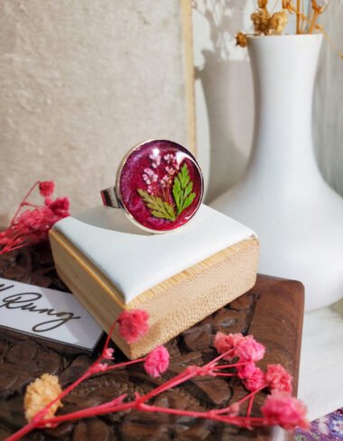 Durr-e-Shafaq Gulabi Red Floral Ring – handmade real flower ring, featured view