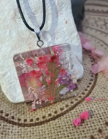 Bloomed Mosaic Pink Floral Pendant – handmade resin floral pendant