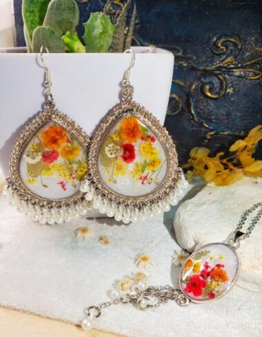 Noor‑e‑Bahaar White Multi Floral Pendant and Earrings Set – handmade flower pendant and earrings set, featured view