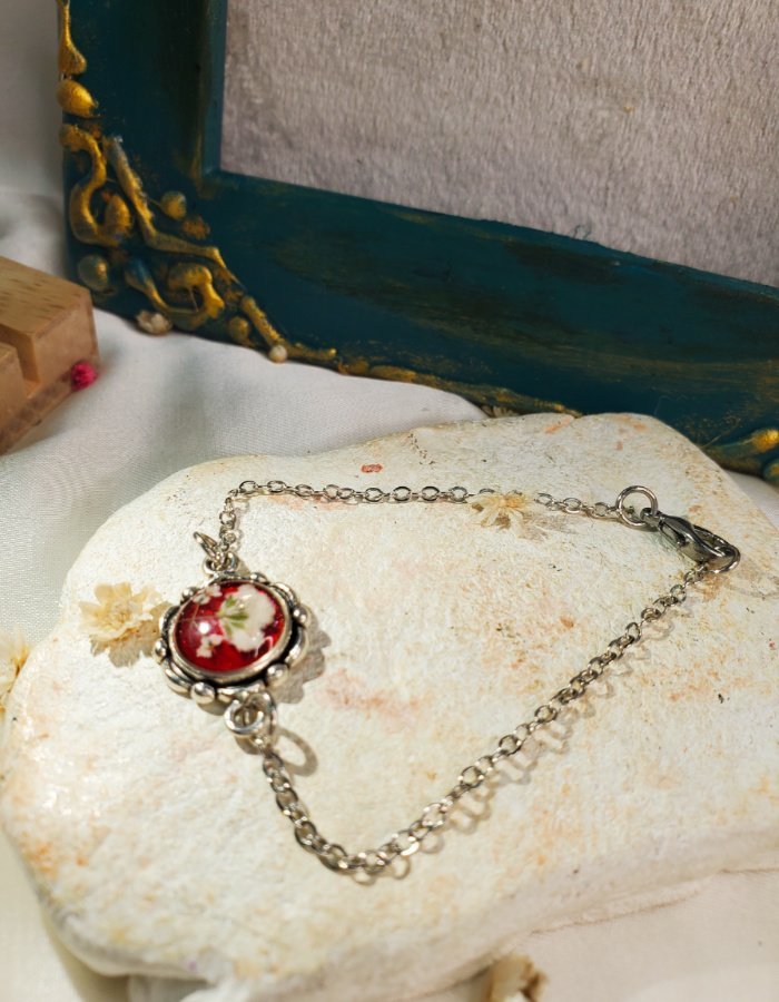 Noor-e-Surkh Red Floral Bracelet 2 Noor‑e‑Surkh Red Floral Bracelet – handmade red flower chain bracelet, view 3
