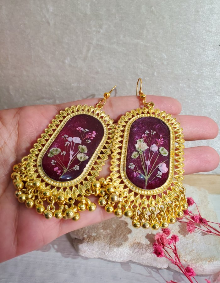 Shah‑e‑Gulabi Berry Pink Floral Earrings – handmade real flower earrings, worn in hand